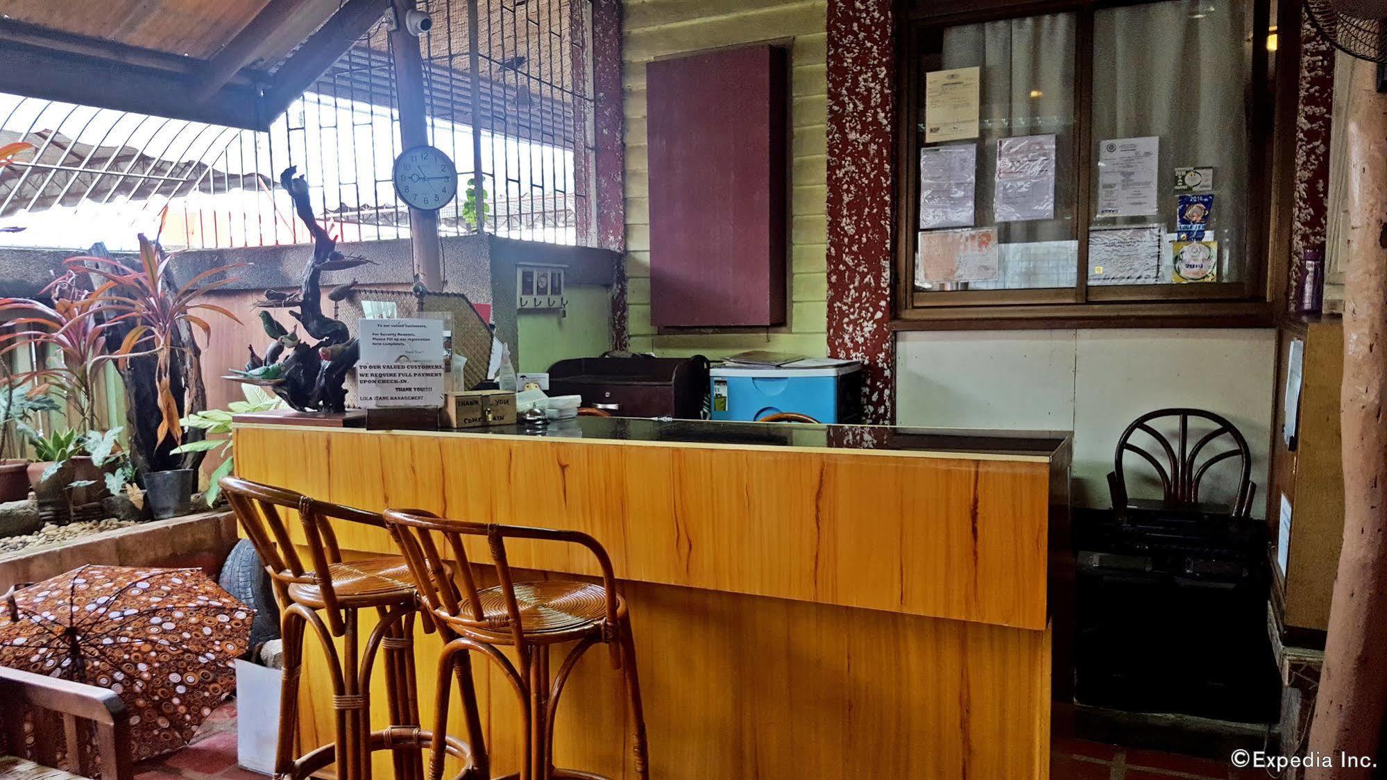 Lola Itang Pension House Tiniguiban Ngoại thất bức ảnh