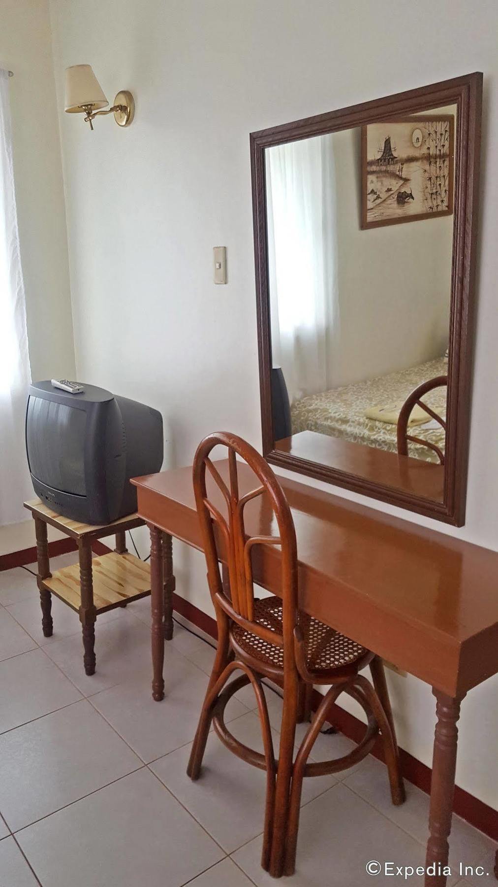 Lola Itang Pension House Tiniguiban Ngoại thất bức ảnh